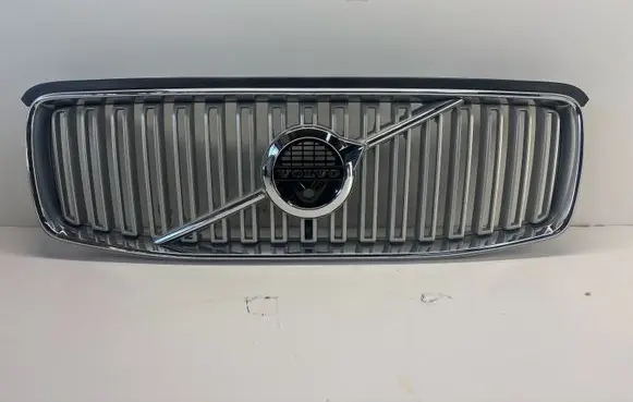 Volvo XC90 Front bumper upper radiator grill 31479327