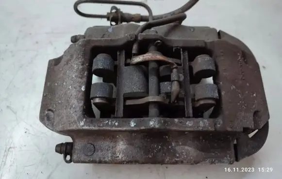 Audi Q7 4L Rear brake caliper