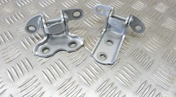 Toyota Prius (XW50) Rear door hinge set 6876020122 6878052031