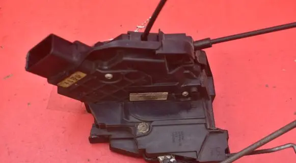 Mazda 3 I Front door lock 3N6A-A21813-K