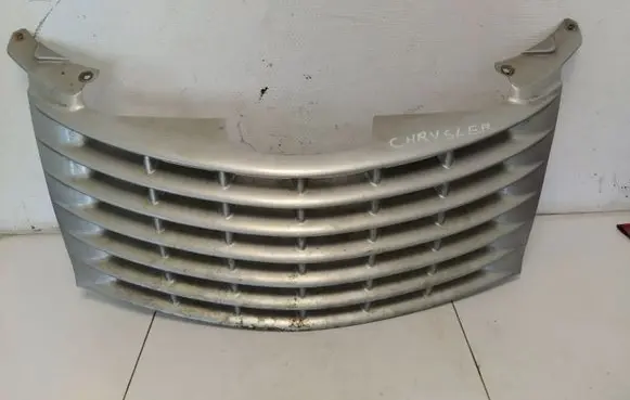 Chrysler PT Cruiser Front bumper upper radiator grill ORH78TRMAE