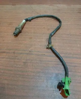 Citroen C5 Lambda probe sensor 9665104080 0258010081