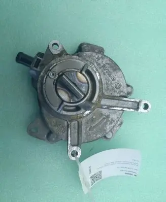 Audi TT TTS Mk2 Vacuum pump 06D145100E