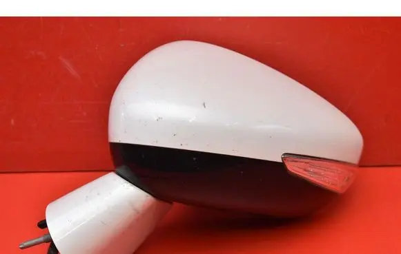 Citroen DS5 Front door electric wing mirror 0210077