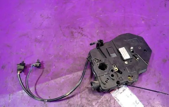 Volkswagen Caddy Tailgate/trunk/boot lock/catch/latch 7H0827426P