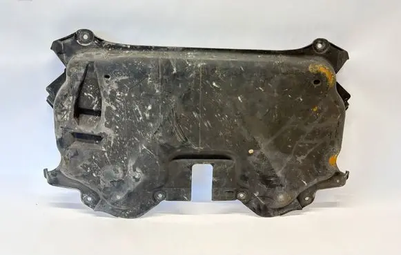 Mercedes-Benz SLK R172 Engine splash shield/under tray A1725200823