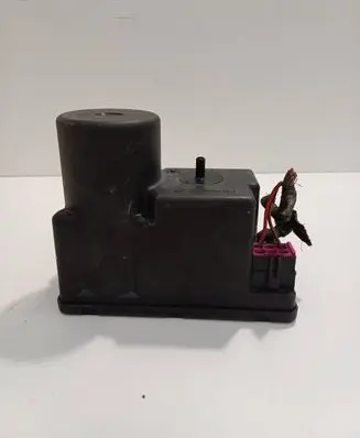 Audi A4 S4 B6 8E 8H Vacuum pump 4A0862257A