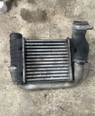 Audi A6 S6 C6 4F Intercooler radiator
