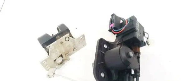 Opel Meriva A Tailgate exterior lock 09183495 32505603