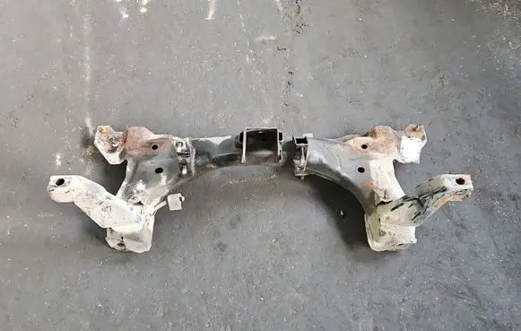 KIA Carens I Front axle beam IMPRK1511227