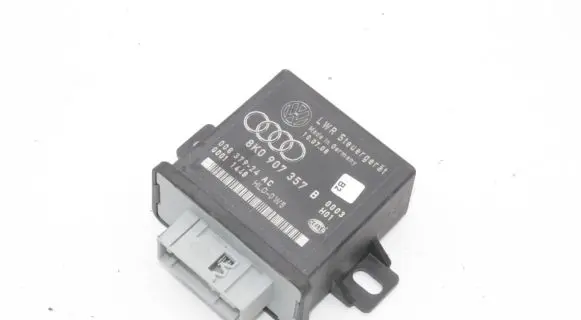 Audi A5 8T 8F Light module LCM 8K0907357B