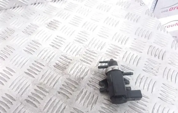 Seat Alhambra (Mk1) Turbo solenoid valve 1J0906627