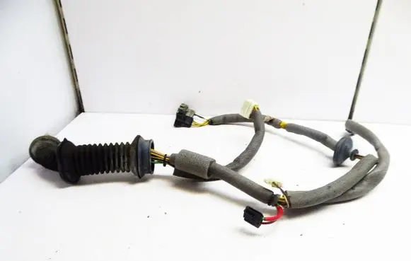 Volvo S70 V70 V70 XC Rear wire harness sleeve 