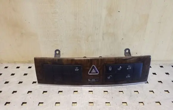 Mercedes-Benz C W203 Hazard light switch 2038214481