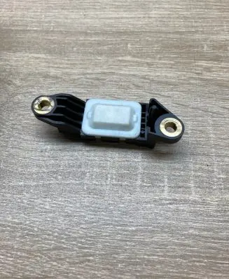 Mercedes-Benz CLK A209 C209 Airbag deployment crash/impact sensor 0018209126 204176002