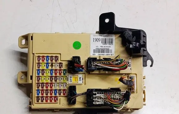 Hyundai i30 Fuse box set 91950A6061T9 91950A6061