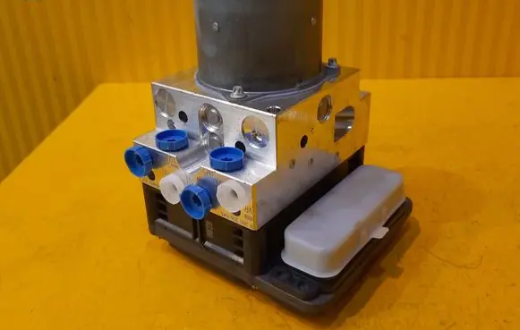Audi R8 4S ABS Pump 4S0907379A