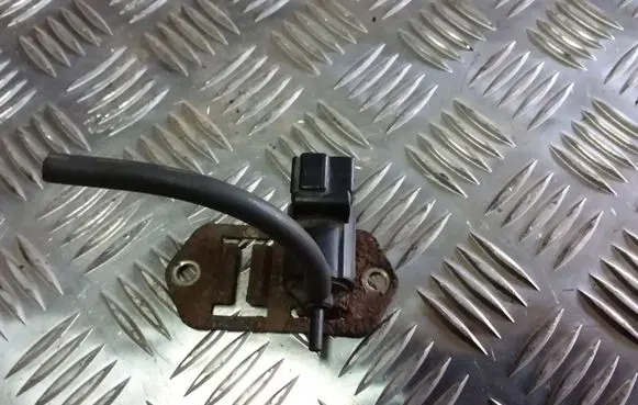 Mitsubishi Pajero Turbo solenoid valve