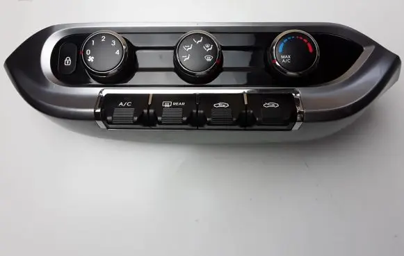 KIA Rio Air conditioner control unit module 972501W090