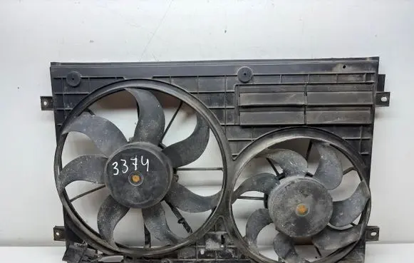 Volkswagen Touran I Radiator cooling fan shroud 1K0121207G 1K0121205B