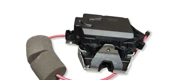 Mercedes-Benz ML W164 Tailgate/trunk/boot lock/catch/latch 1647400500