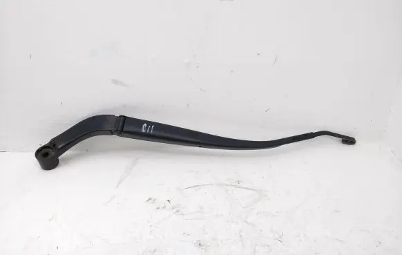Mazda 3 III Front wiper blade arm