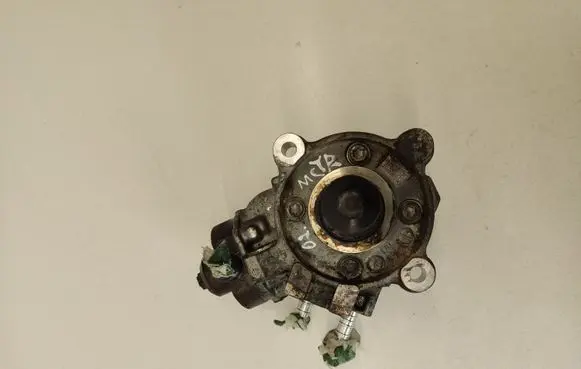Mini Cooper Countryman R60 Fuel injection high pressure pump 7823452 0445010519