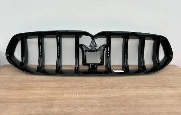 Maserati Grecale Front grill 670170829