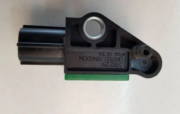 Volkswagen PASSAT B7 Airbag deployment crash/impact sensor 391229