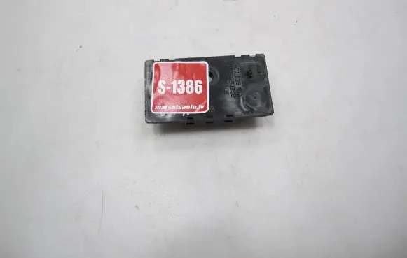 Audi A6 S6 C6 4F Aerial antenna filter 4E0035570 G50098