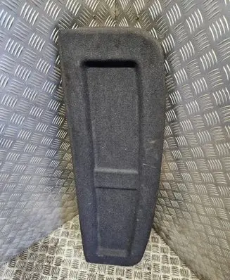 Parcel shelf