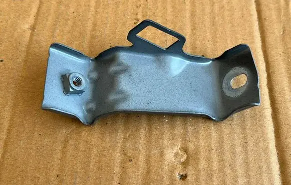 Audi Q5 SQ5 Fender mounting bracket 80A821472