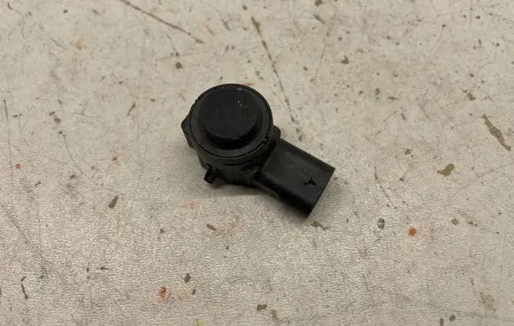 BMW 5 G30 G31 G38 Parking PDC sensor 9826784 0263053558