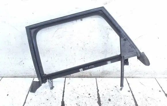 Seat Exeo (3R) Rear door window/glass frame 