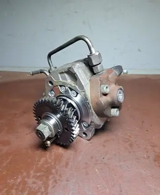 Subaru Outback Fuel injection high pressure pump 2940000760 AA010 01408