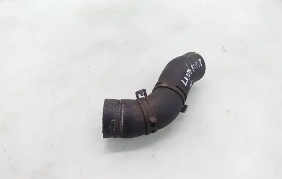 Land Rover Discovery 3 - LR3 Engine coolant pipe/hose