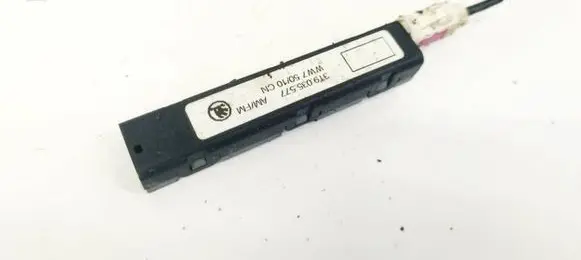 Antenna control unit