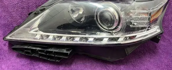 Lexus RX 330 - 350 - 400H Headlight/headlamp 811850E091