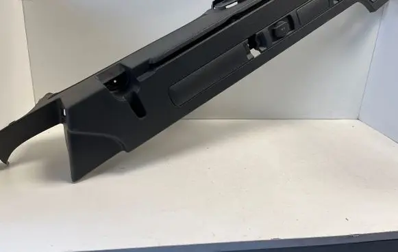 Trunk/boot side trim panel