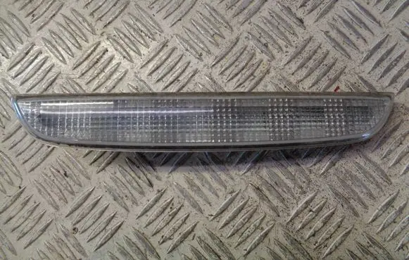 Mitsubishi Outlander Third/center stoplight 