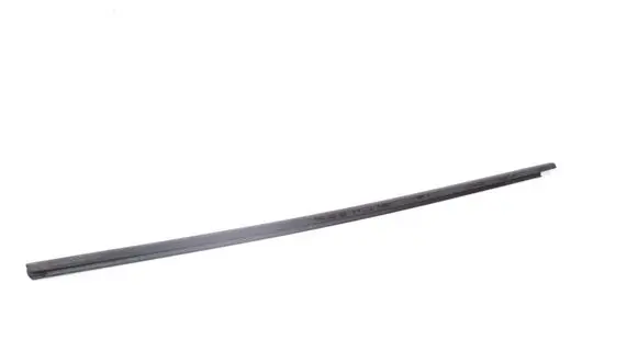 Opel Mokka Front door glass trim molding 5G4837477