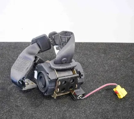 Jaguar S-Type Middle seatbelt (rear) 
