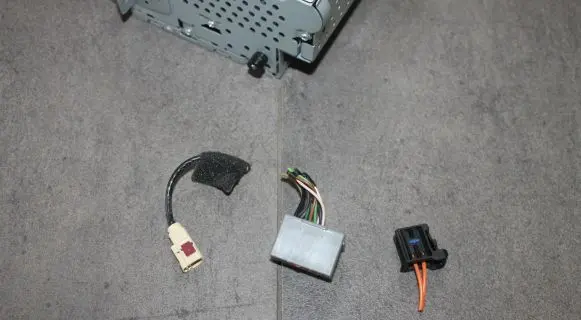 Volvo V70 Sound system wiring loom 31260541AA 31260544AA 34W486D