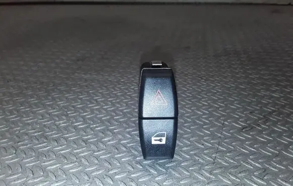 Hazard light switch