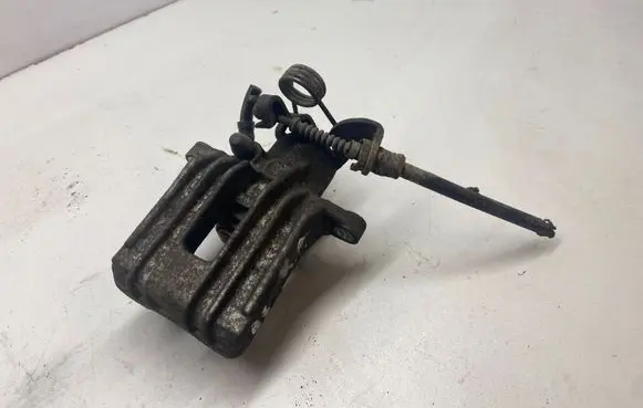 Audi A4 S4 B7 8E 8H Rear brake caliper 10028224