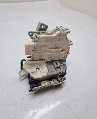 Audi A4 S4 B8 8K Front door lock 8J2837015C 4361005