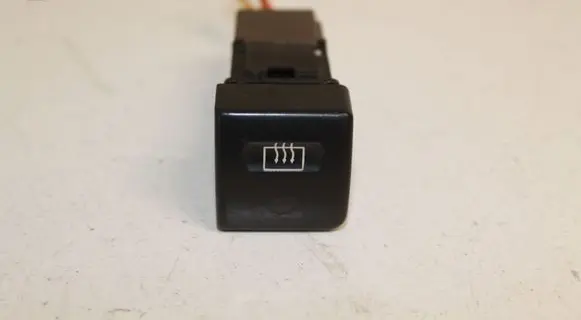 Peugeot 605 Windscreen/window heater switch 19B8