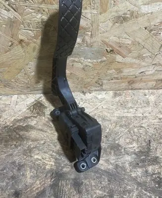 Audi A6 S6 C6 4F Accelerator throttle pedal 4F1723523A 6PV00898404