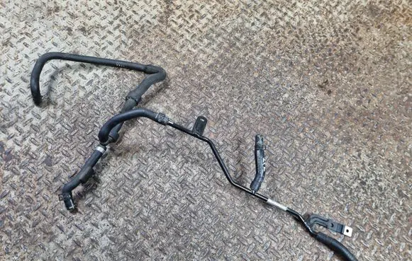 Volkswagen Golf VII Engine coolant pipe/hose 5Q0121064AG 5Q0122449C 5Q0122449B