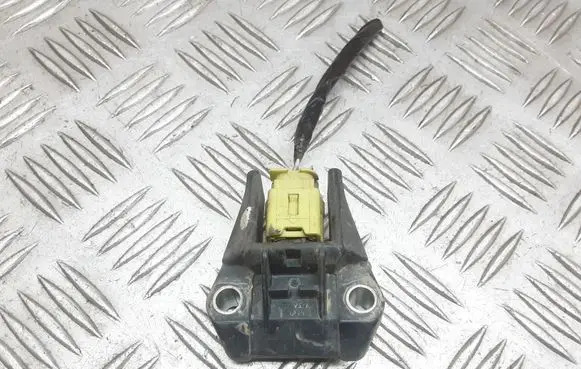 Subaru Legacy Airbag deployment crash/impact sensor 98231AG020
